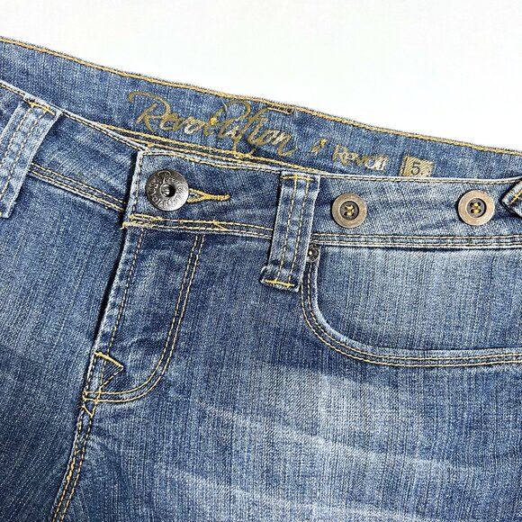 Revolution by Revolt Jean Shorts (size 5) - Picture 4 of 5